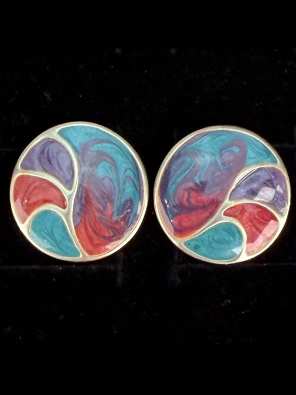 Vintage Silvertone with corlored enamel swirls circle pierced earrings